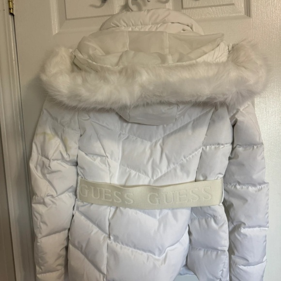 Guess White Puffer Jacket - Picture 4 of 5
